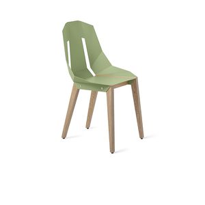 moderner Stuhl 1