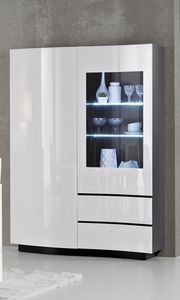 moderner Geschirrschrank