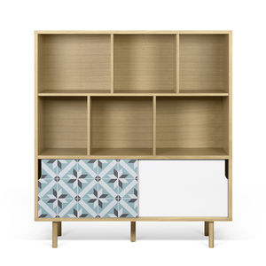 hohes Sideboard / modern / lackiertes Holz / aus Eiche