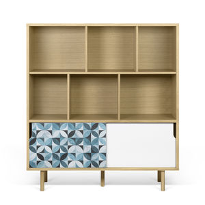 hohes Sideboard / modern / lackiertes Holz / aus Eiche