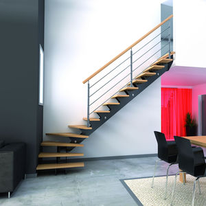 viertelgewendelte Treppe / Metallstruktur / Holzstufen / ohne Setzstufe