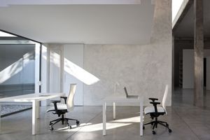 moderner Bürostuhl