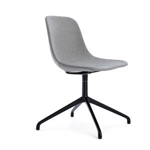moderner Stuhl 1
