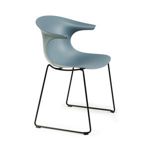 moderner Stuhl 1