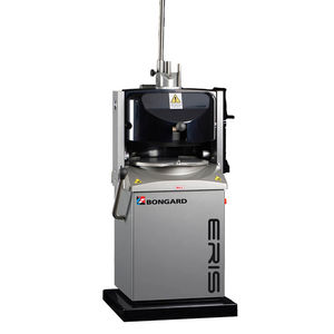 halbautomatische Teigteiler- und Abrundemaschine 1