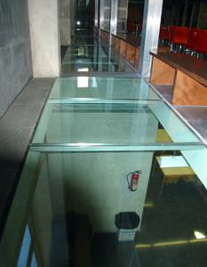 Glasbodenplatte
