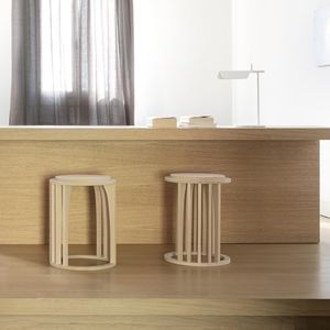 moderner Hocker