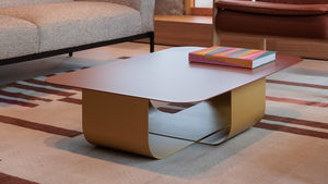 Couchtisch / minimalistisches Design 1