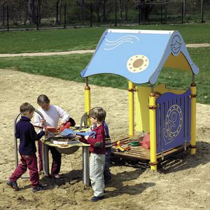 Spielhaus für den Außenbereich 1