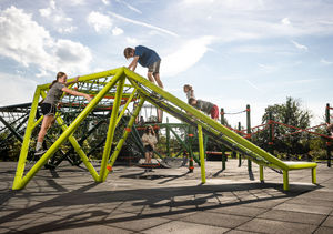 Klettergerüst für Spielplätze 1