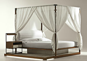 Himmelbett / Doppelbett / modern / Kopfteil
