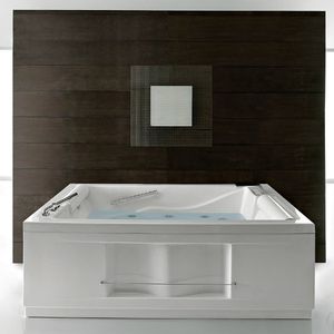 Acryl-Badewanne 1