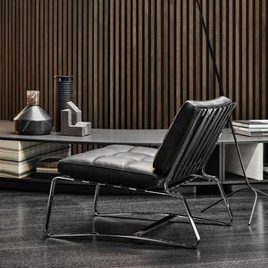 moderner Sessel / Polyurethan / Stoff / Leder
