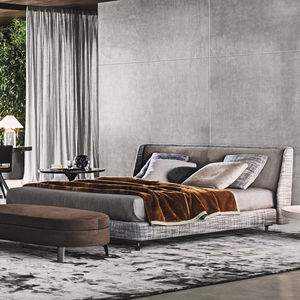 Doppelbett / modern / Polster / Kopfteil