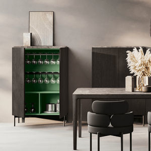 hohes Sideboard 1