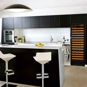 Einbau-Weinkühlschrank
