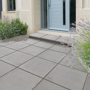 Betonplattenbelag 1