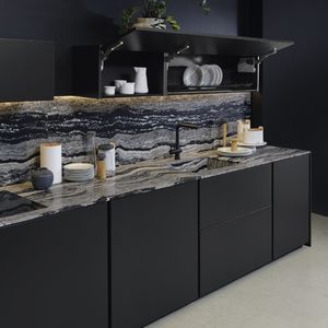 Hochschrank für Küche 1