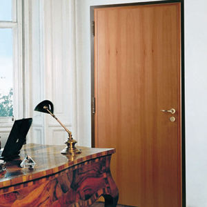 Tür für Innenbereich / einflügelig / Holz / Stahl