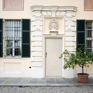MDF-Türdekoration
