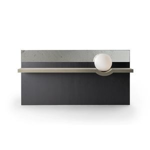 wandmontiertes Regal 1