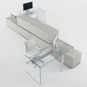 bodenstehender Schreibtisch 1