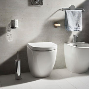 freistehendes WC