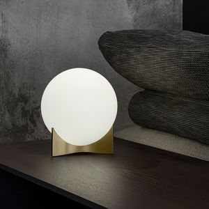 Tischlampe
