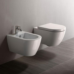 wandhängendes Bidet