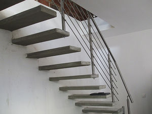 Edelstahlgeländer / mit Stangen / Innenraum / für Treppen