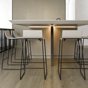 moderner Hocker