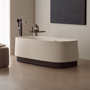ovale Badewanne