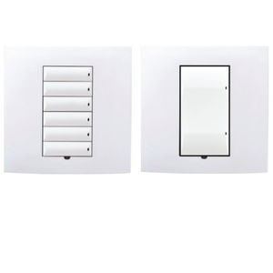 wandmontierter Dimmer auf DIN-Schiene