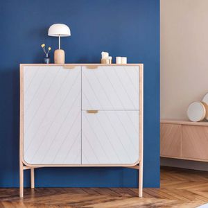moderner Geschirrschrank / aus Eiche