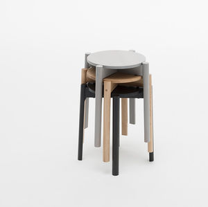 moderner Hocker