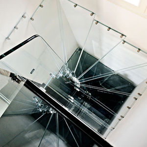 halbgewendelte Treppe