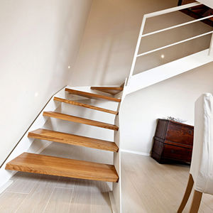 viertelgewendelte Treppe 1