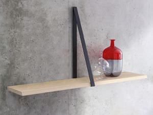 wandmontiertes Regal / modern / aus Eiche / Metall