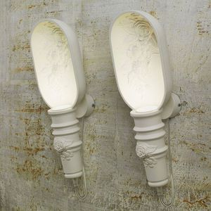 Wandleuchte / originelles Design
