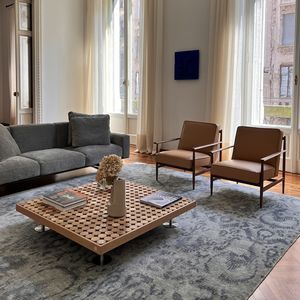 Couchtisch / originelles Design 1
