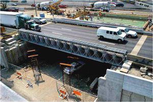 Fachwerk Brücke / Stahl