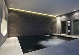 Schwimmbecken für den Innenraum
