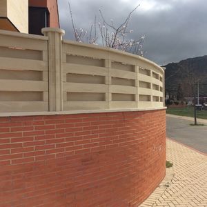 Beton-Kapitell