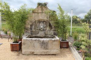 Garten-Springbrunnen