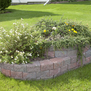 Garten-Randstein