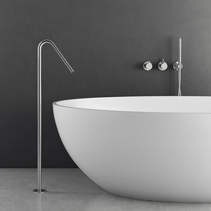 Einhebelmischer für Badewanne / bodenstehend / Edelstahl / für Badezimmer