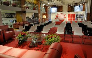Chesterfield-Sofa / Leder / Stoff / 2 Plätze