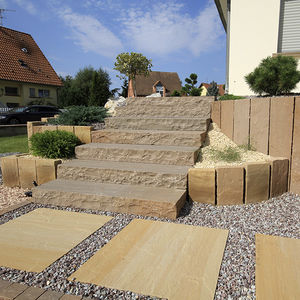 Natursteinstufe