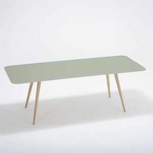 moderner Tisch 1