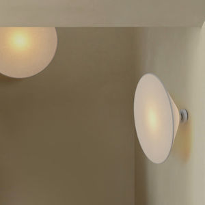moderne Wandleuchte 1